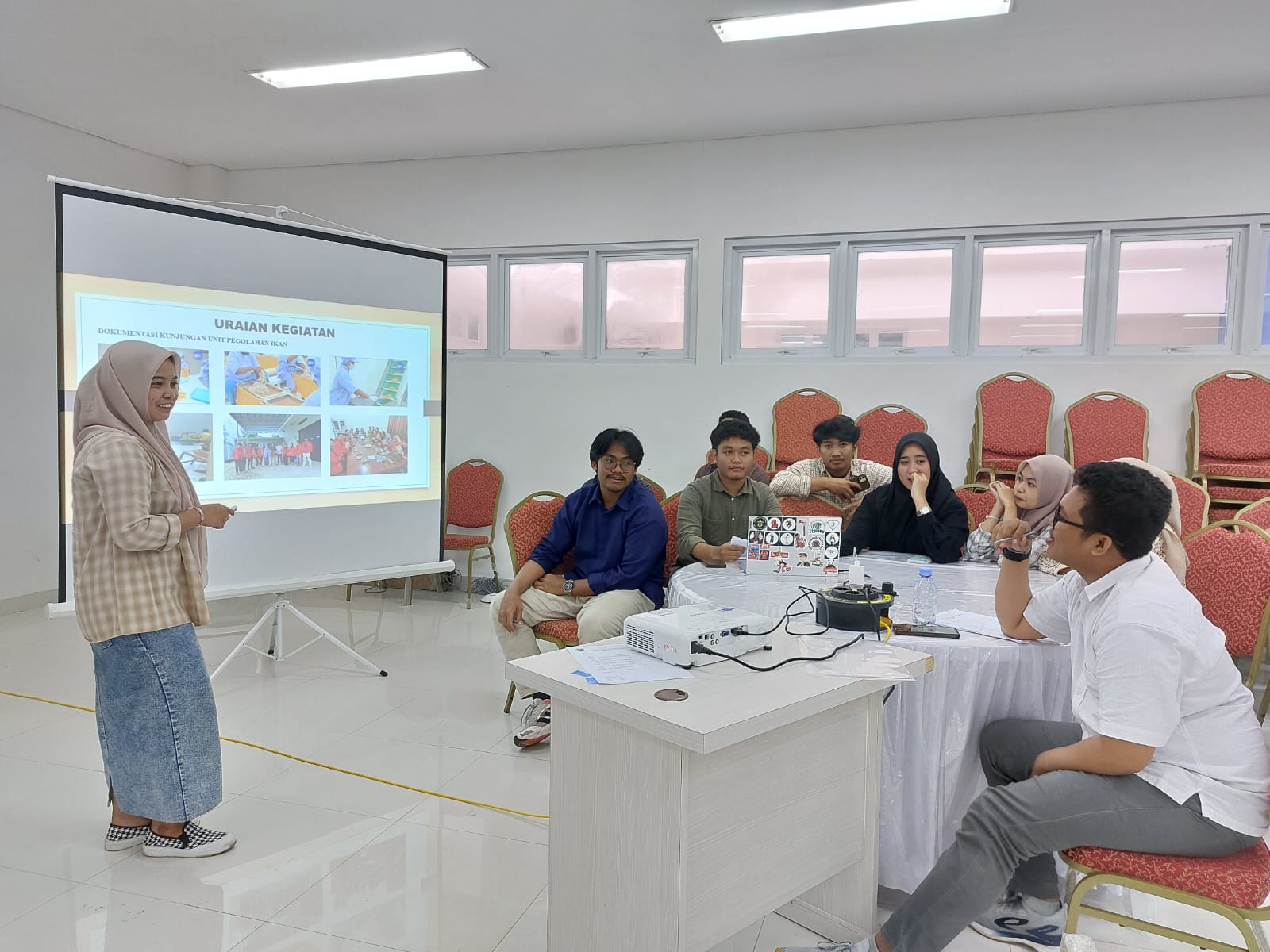 SHARING INSIGHTS AND EXPERIENCE THROUGH FINAL FIELD PRACTICE SEMINAR