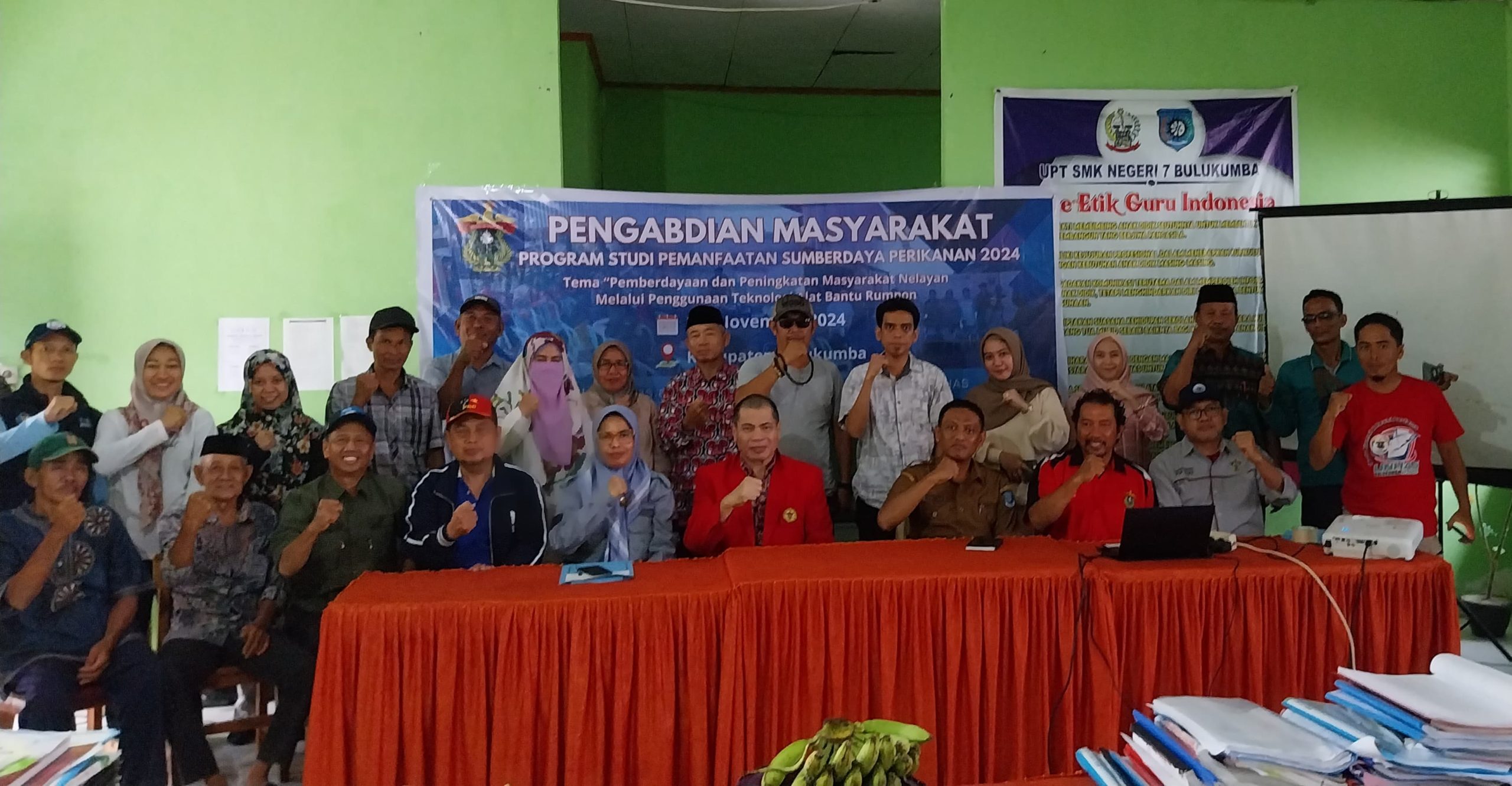 COMMUNITY SERVICE FOR FISHERIES RESOURCE UTILIZATION STUDY PROGRAM IN BULUKUMBA: EMPOWERMENT AND KNOWLEDGE IMPROVEMENT OF FISHERMEN COMMUNITIES THROUGH THE USE OF FAD TECHNOLOGY